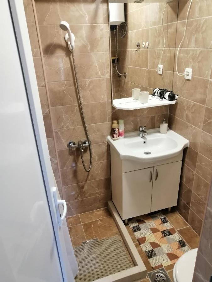 Apartman Petovic 科托尔 外观 照片