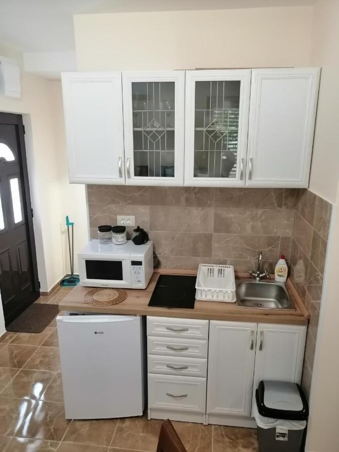 Apartman Petovic 科托尔 外观 照片
