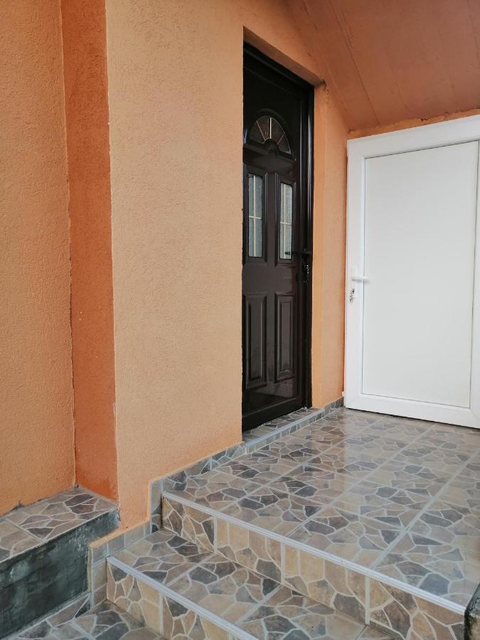 Apartman Petovic 科托尔 外观 照片